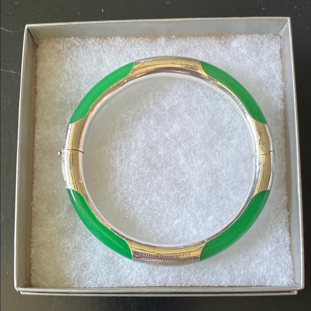 Classic Vintage Sterling Silver and Jade Bangle Bracelet